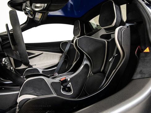 Used 2022 McLaren 765LT RWD image 5
