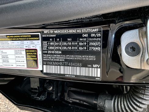 Used 2026 Mercedes-Benz GLC 300 4MATIC image 34