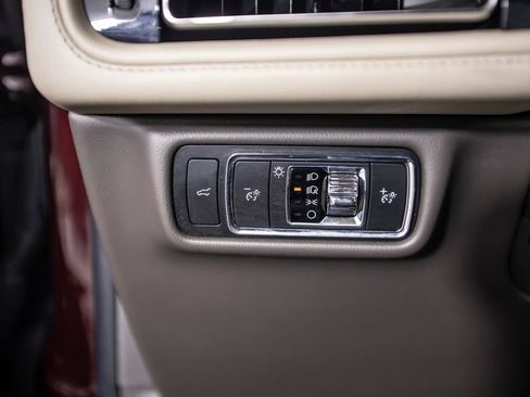 Used 2022 Lincoln Aviator Reserve w/ Equipment Group 201A AWD/4WD image 40