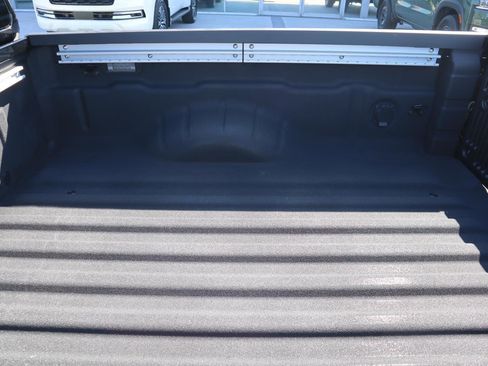 New 2026 Nissan Frontier SV w/ SV Convenience Package image 8