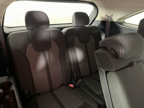 Used 2022 Kia Sorento LX image 8