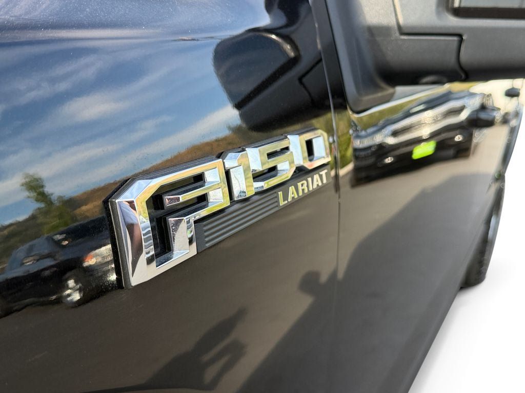 Used 2019 Ford F150 Lariat w/ Equipment Group 502A Luxury AWD/4WD image 35
