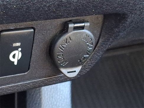 Used 2019 Toyota Tacoma TRD Off-Road image 24