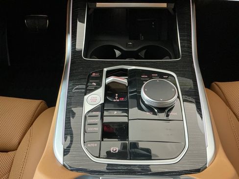 New 2026 BMW X5 sDrive40i w/ M Sport Package RWD image 14