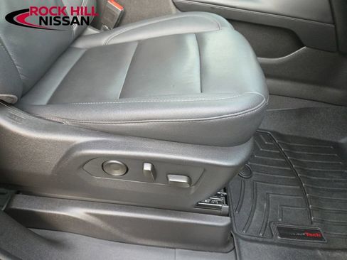 Used 2022 Chevrolet Tahoe LT AWD/4WD image 38
