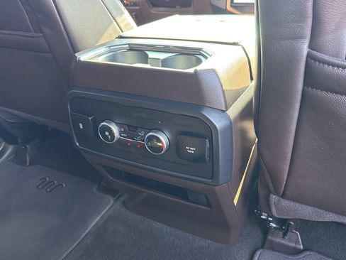 Used 2022 Ford Expedition Max King Ranch AWD/4WD image 27
