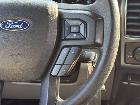 Used 2020 Ford F250 XLT w/ XLT Premium Package AWD/4WD image 14