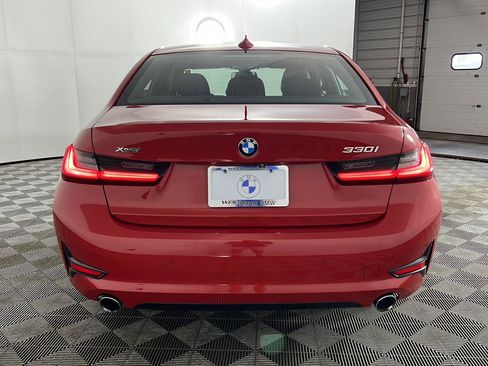 Used 2019 BMW 330i xDrive Sedan w/ Convenience Package AWD/4WD image 6