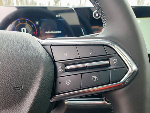 New 2026 Chevrolet Equinox LT w/ Safety and Technology Package image 19