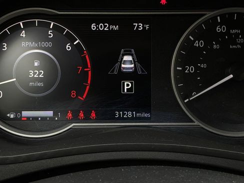 Used 2025 Nissan Versa SV FWD image 34