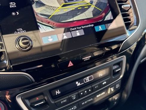 Used 2024 Honda Passport Black Edition image 28