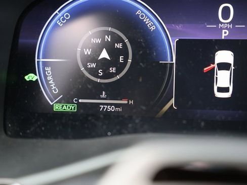 Used 2025 Toyota Camry XLE image 22