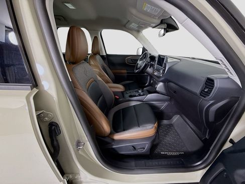 Used 2024 Ford Bronco Sport Outer Banks image 20