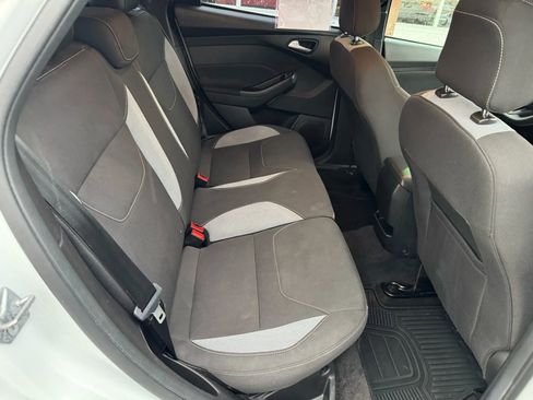 Used 2017 Ford Focus ST image 34