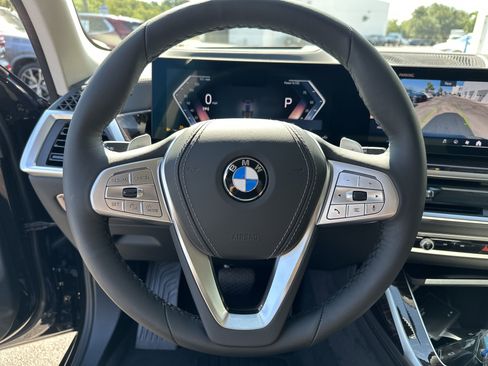 Certified 2026 BMW X7 xDrive40i AWD/4WD image 14