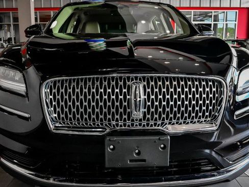 Used 2021 Lincoln Nautilus FWD w/ Equipment Group 101A image 10