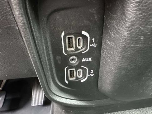 Used 2021 RAM 1500 Big Horn AWD/4WD image 24