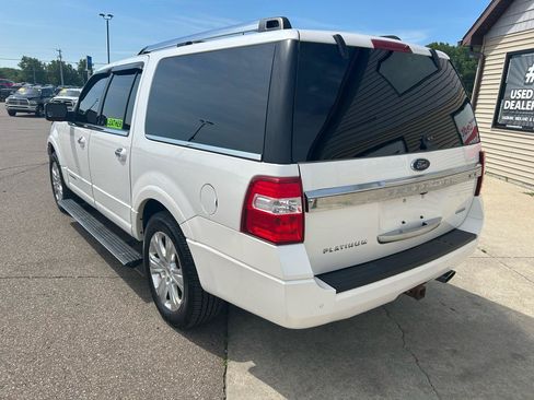 Used 2017 Ford Expedition Max Platinum AWD/4WD image 6