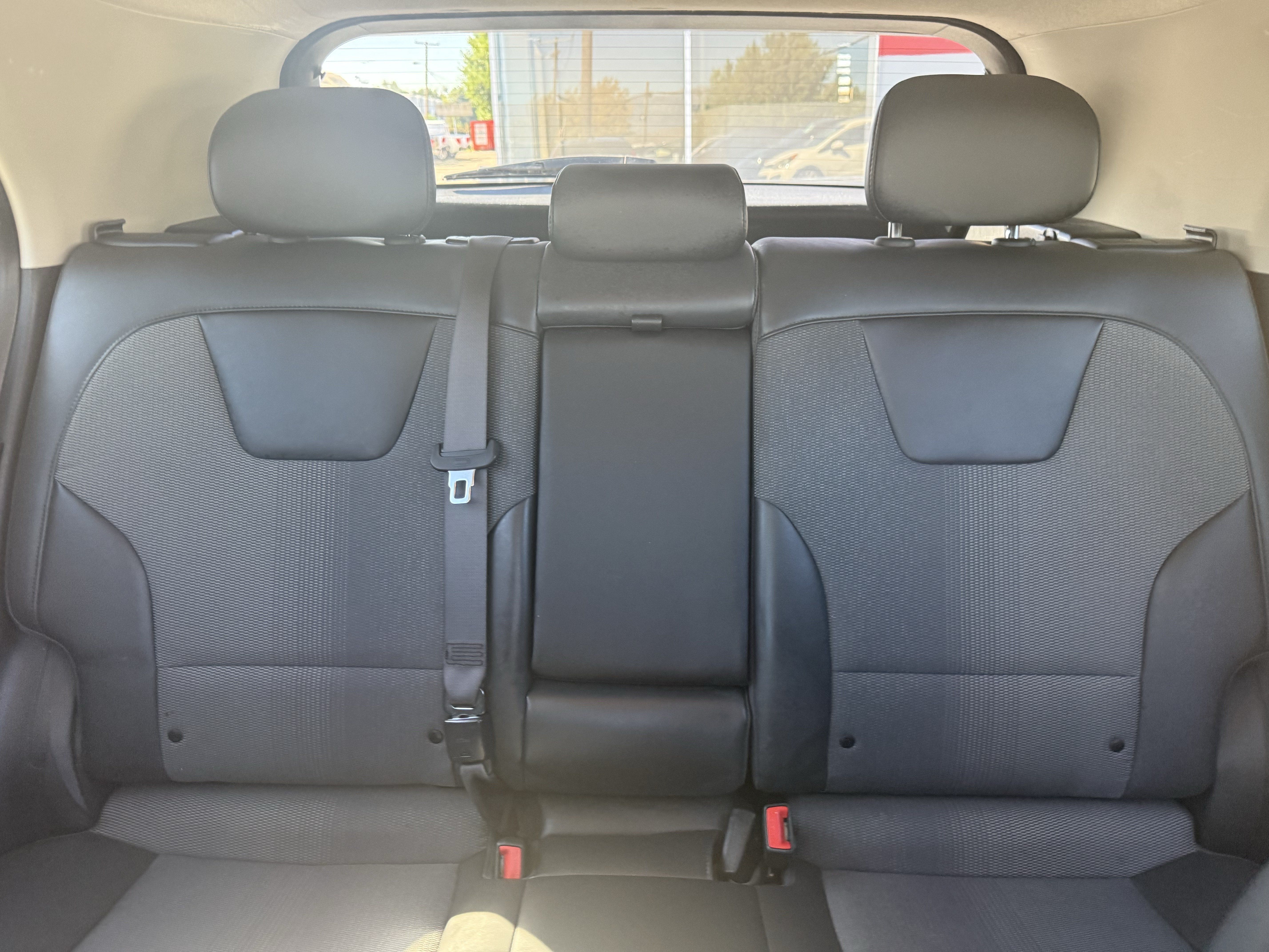 Used 2023 Kia Niro Wind FWD image 14