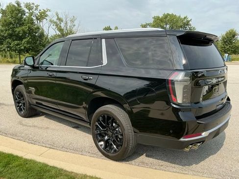 Used 2025 Chevrolet Tahoe High Country AWD/4WD image 4