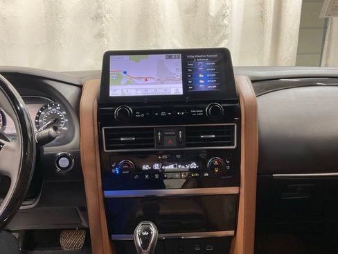 Used 2022 INFINITI QX80 Sensory w/ Cargo Package RWD image 17