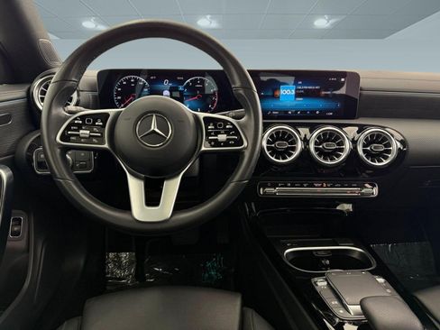 Used 2022 Mercedes-Benz CLA 250 image 26