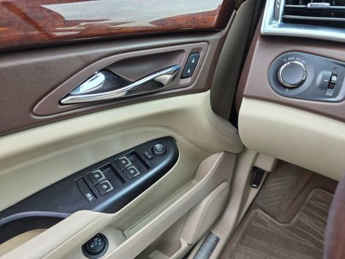 Used 2015 Cadillac SRX Luxury FWD image 20