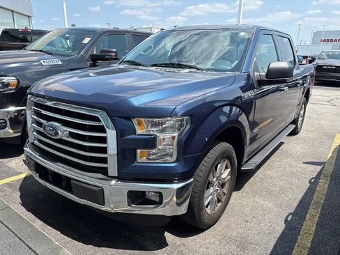 Used 2015 Ford F150 XLT w/ Equipment Group 302A Luxury RWD image 2