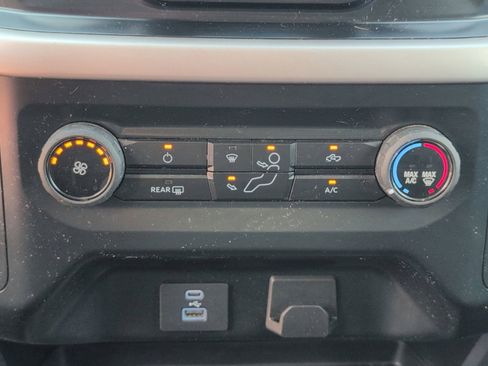 Used 2023 Ford F150 XLT AWD/4WD image 20