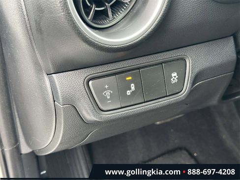 Certified 2023 Kia Forte LXS w/ LXS Technology Package image 16