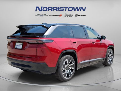 New 2025 Jeep Wagoneer S Limited image 4