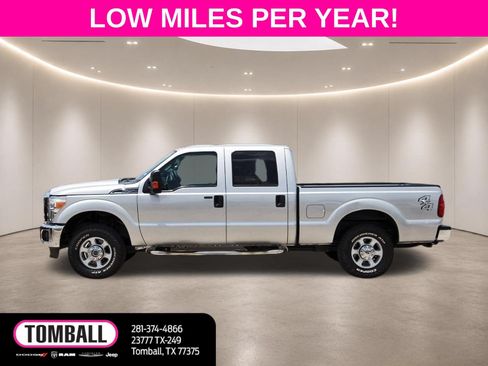 Used 2016 Ford F250 XLT w/ XLT Value Package AWD/4WD image 4
