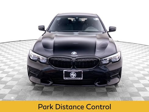 Used 2019 BMW 330i xDrive Sedan w/ Driving Assistance Package AWD/4WD image 9