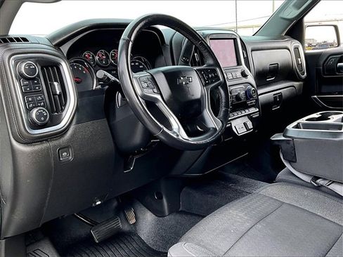 Used 2022 Chevrolet Silverado 1500 RST image 8