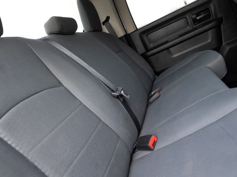 Used 2016 RAM 3500 Tradesman w/ Chrome Appearance Group image 15