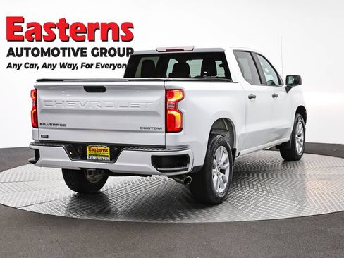 Used 2019 Chevrolet Silverado 1500 Custom w/ Custom Value Package RWD image 5