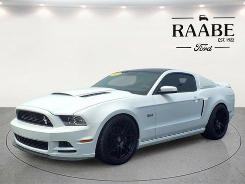 Used 2014 Ford Mustang GT Premium w/ Electronics Package RWD image 3