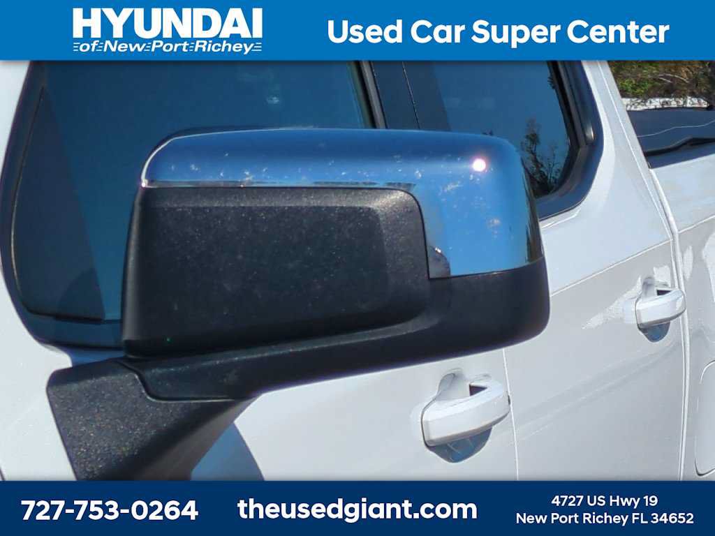 Used 2024 Chevrolet Silverado 1500 LT AWD/4WD image 11