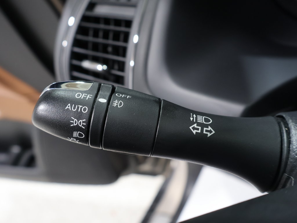 Used 2021 INFINITI QX80 Sensory w/ All-Season Package AWD/4WD image 45