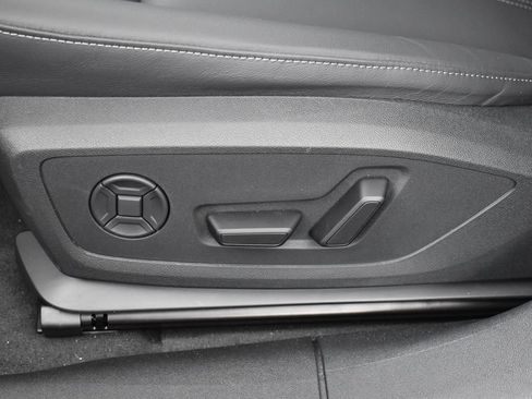 New 2025 Audi A6 e-tron Premium AWD/4WD image 7