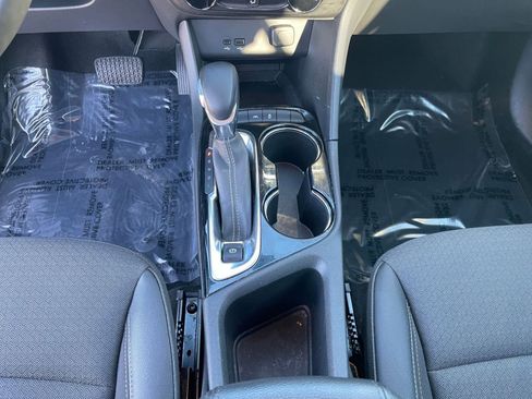 Used 2025 Buick Encore GX Preferred image 41