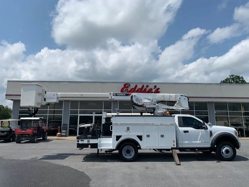 Used 2019 Ford F550 4x4 Regular Cab Super Duty image 50