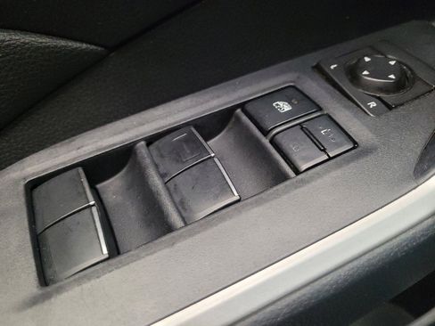 Used 2019 Toyota RAV4 XLE Premium w/ All Weather Liner Package image 27