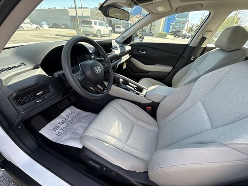 New 2025 Honda Accord SE image 15