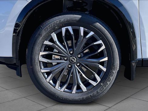 New 2026 Nissan Rogue Platinum w/ Platinum Premium Package image 11