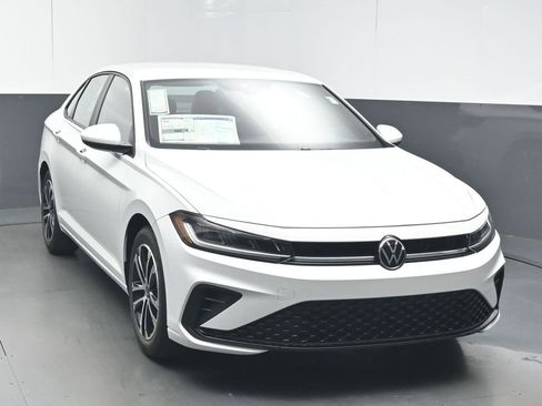 New 2026 Volkswagen Jetta Sport FWD image 2