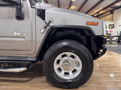 Used 2008 HUMMER H2 Luxury image 4