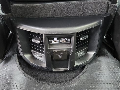 Used 2024 RAM 2500 Laramie w/ Safety Group AWD/4WD image 31