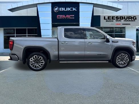 Used 2024 GMC Sierra 1500 Denali Ultimate AWD/4WD image 8