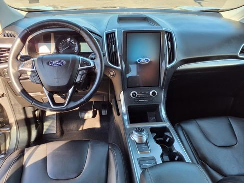 Used 2022 Ford Edge Titanium image 14
